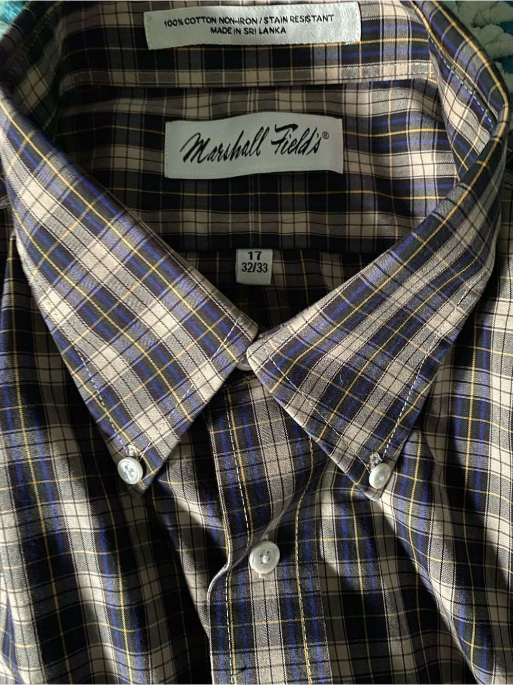 Vintage Marshall Field’s Mens 17 32/33 Plaid Button Down Shirt 100% Cotton